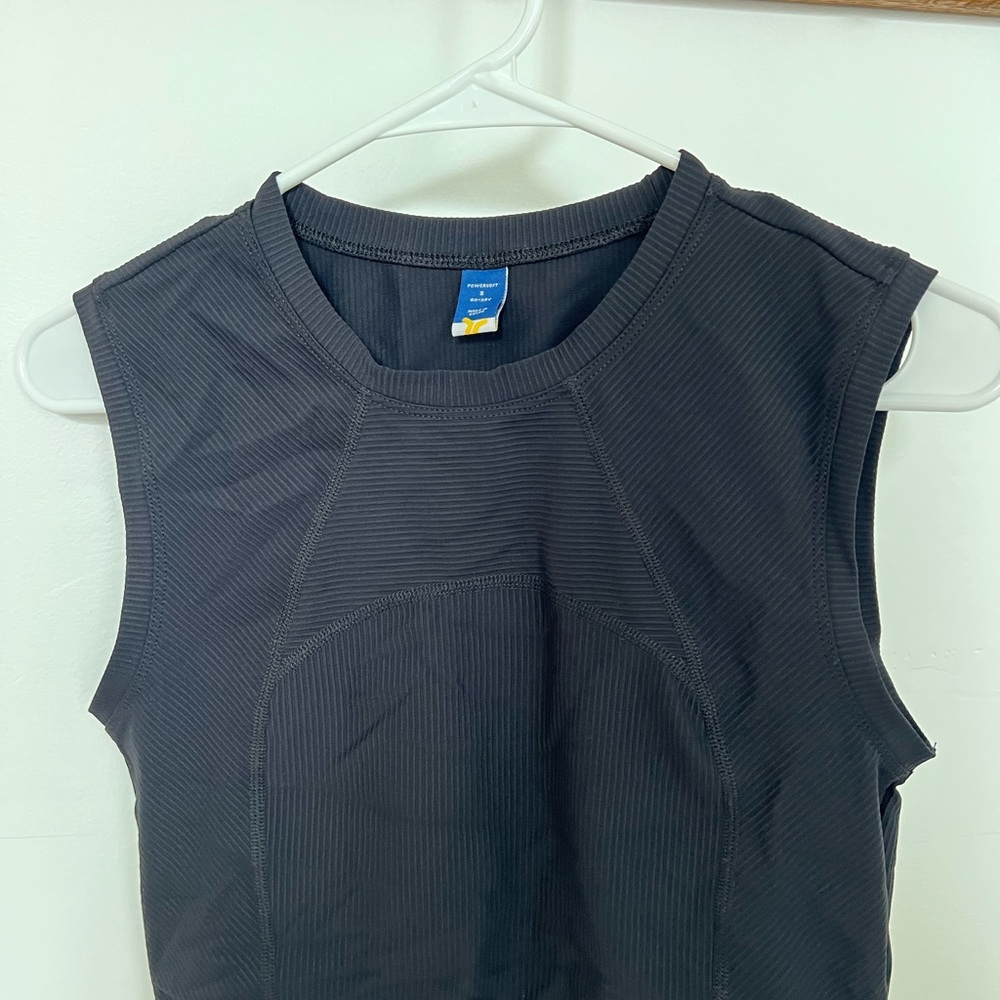 Old Navy Charcoal Muscle Tee